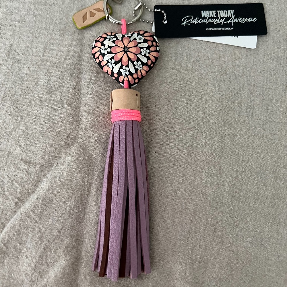 Consuela Ale charm
